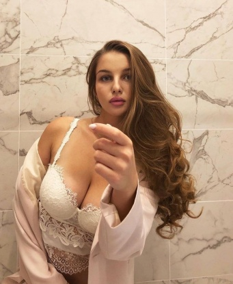 Анастасия, 24 года